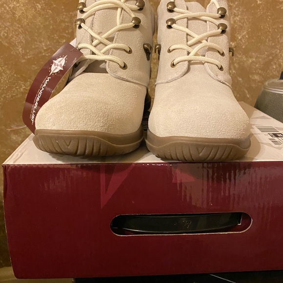 Warm white ankle boots leather and suede - Picture 2 of 5